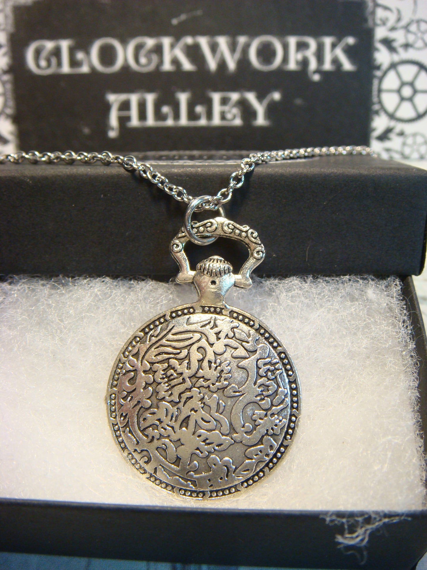 Snuggling Cats with Stars Pocket Watch Pendant Necklace