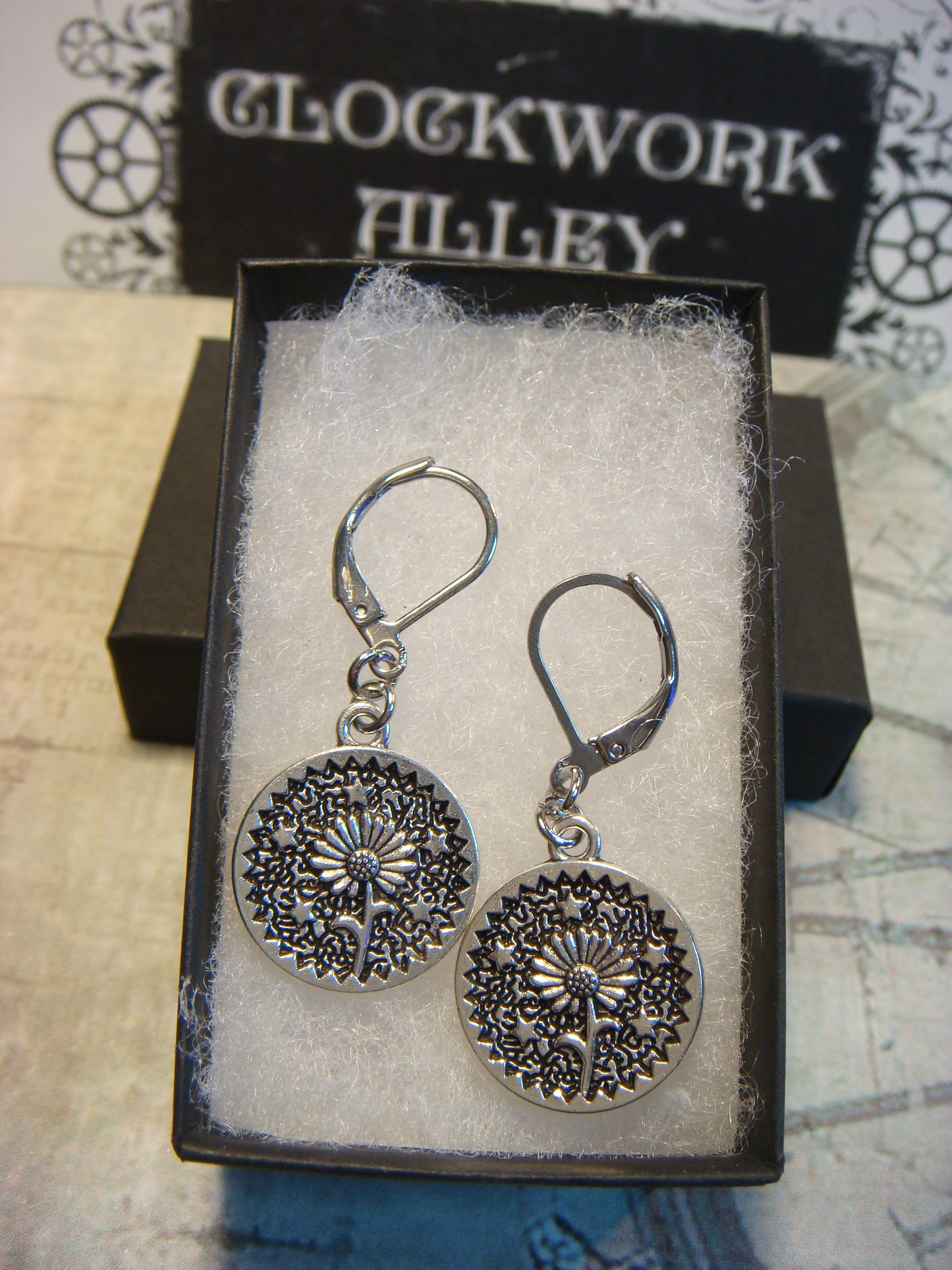 Sunflower Circle Dangle Earrings in Antique Silver