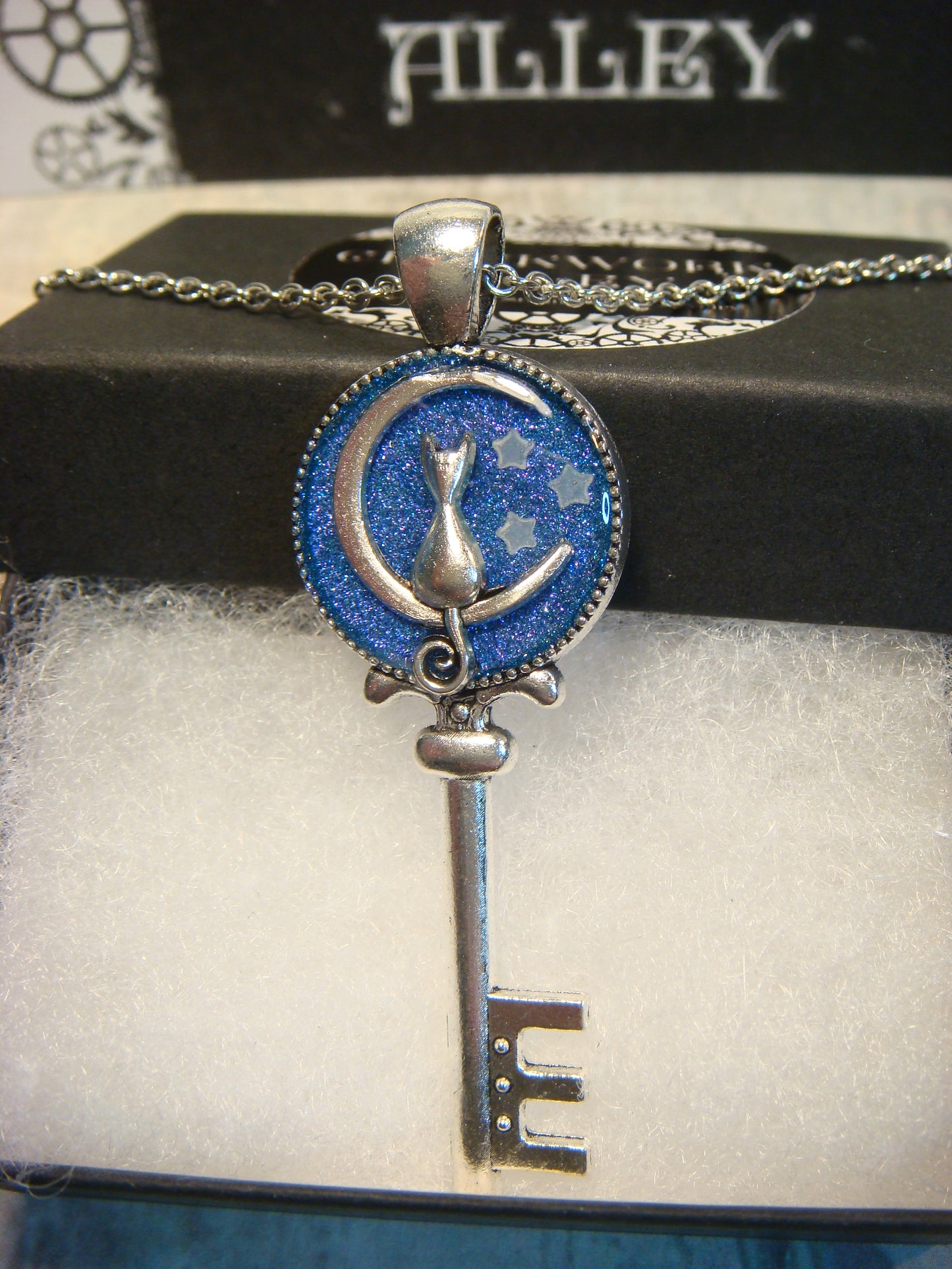 Cat Moon with Glow Stars Key Necklace