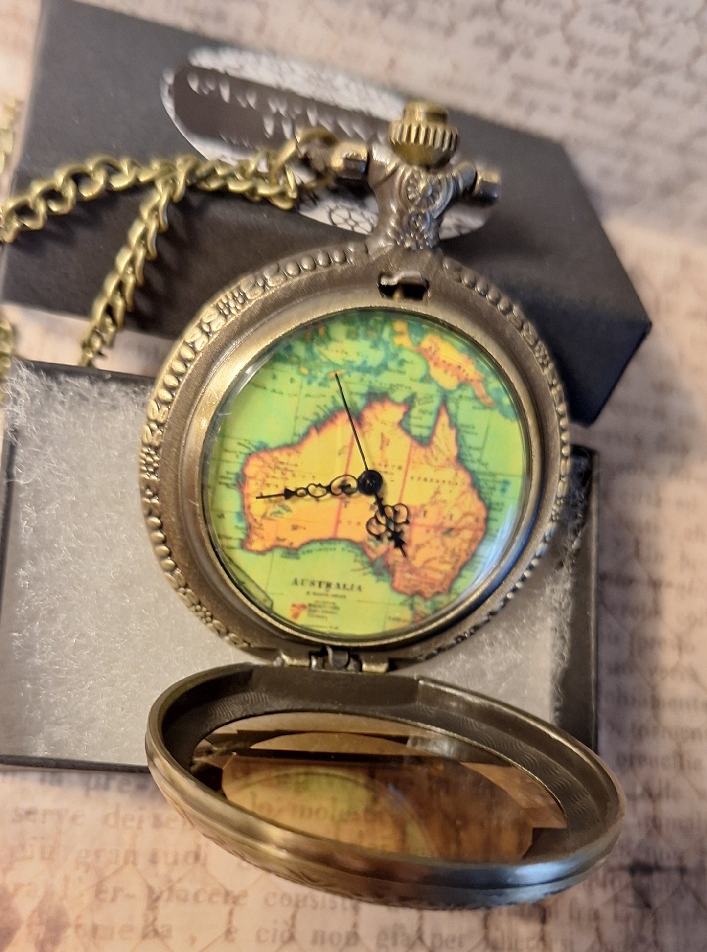 Working Australia Map Pocket Watch Necklace
