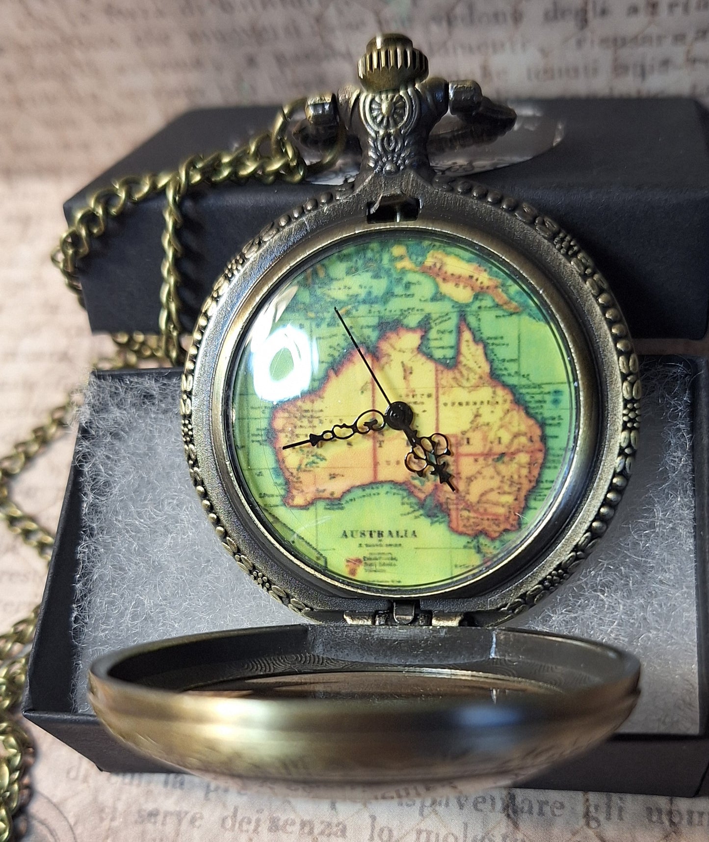 Working Australia Map Pocket Watch Necklace