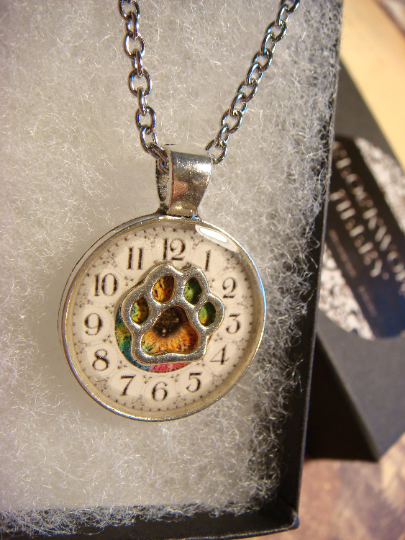 Paw over Clock Small Pendant Necklace