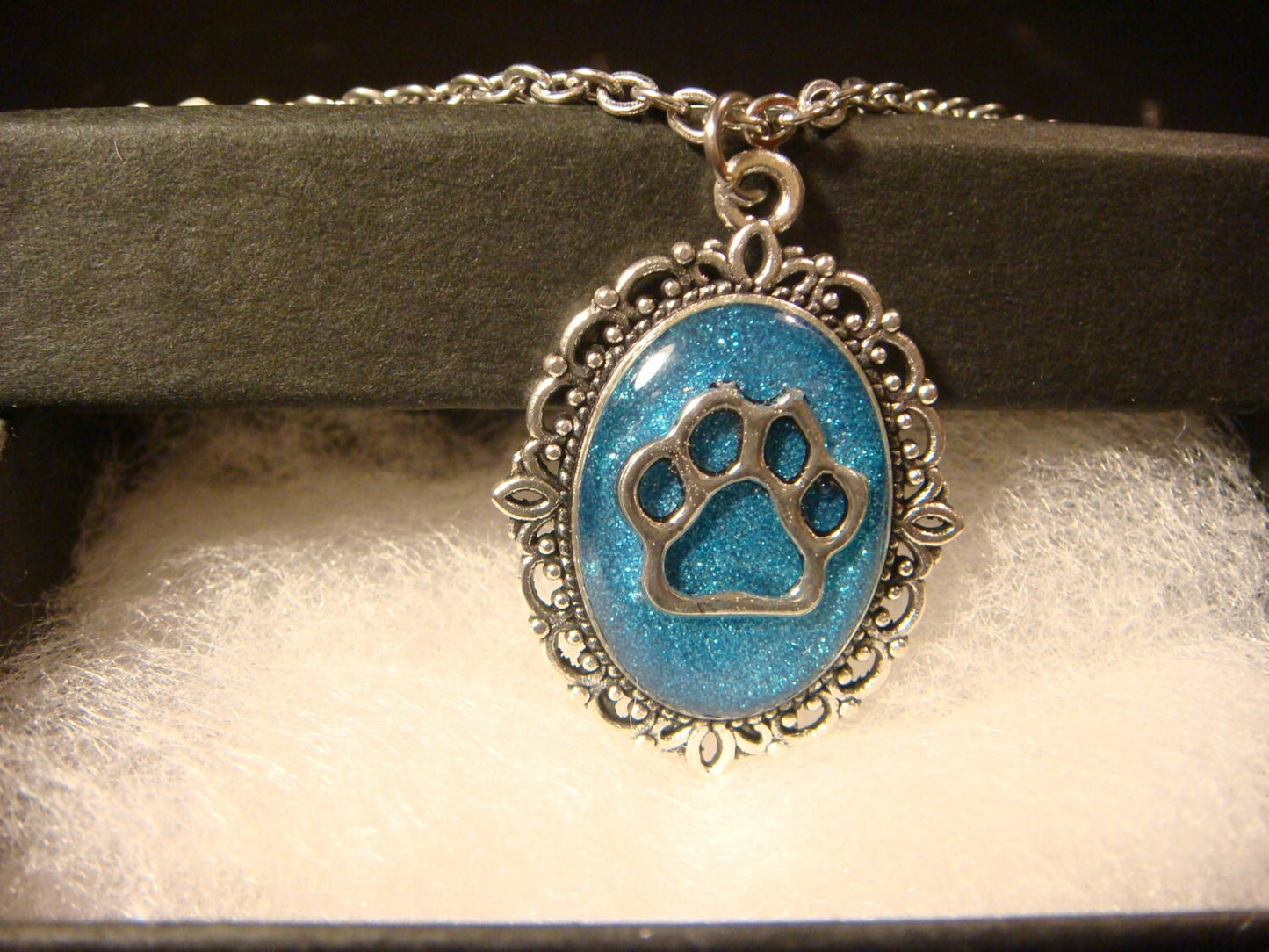 Paw over Turquoise Glitter Small Ornate Necklace