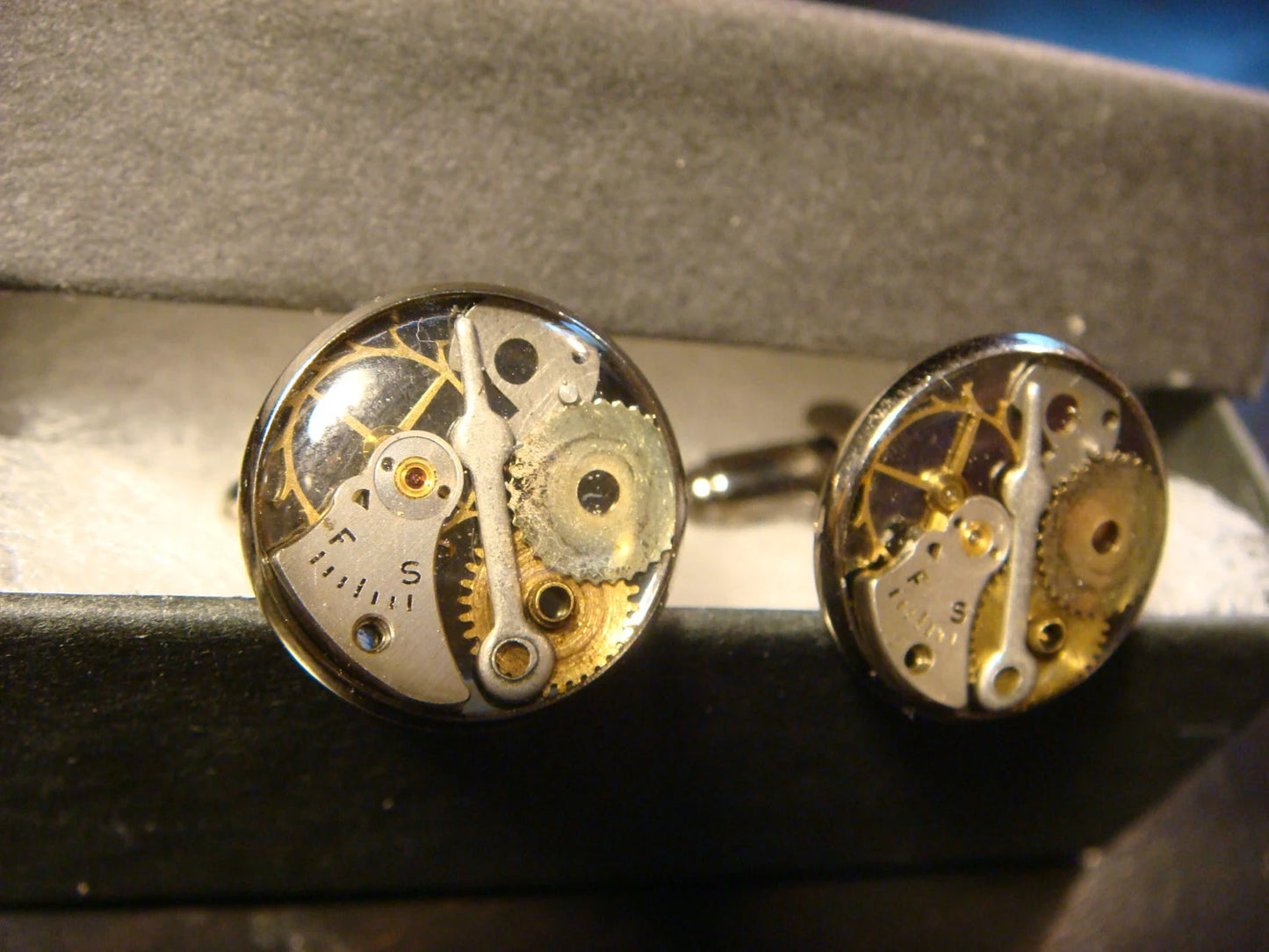 Clockwork Watch Parts Cufflinks in Gun Metal