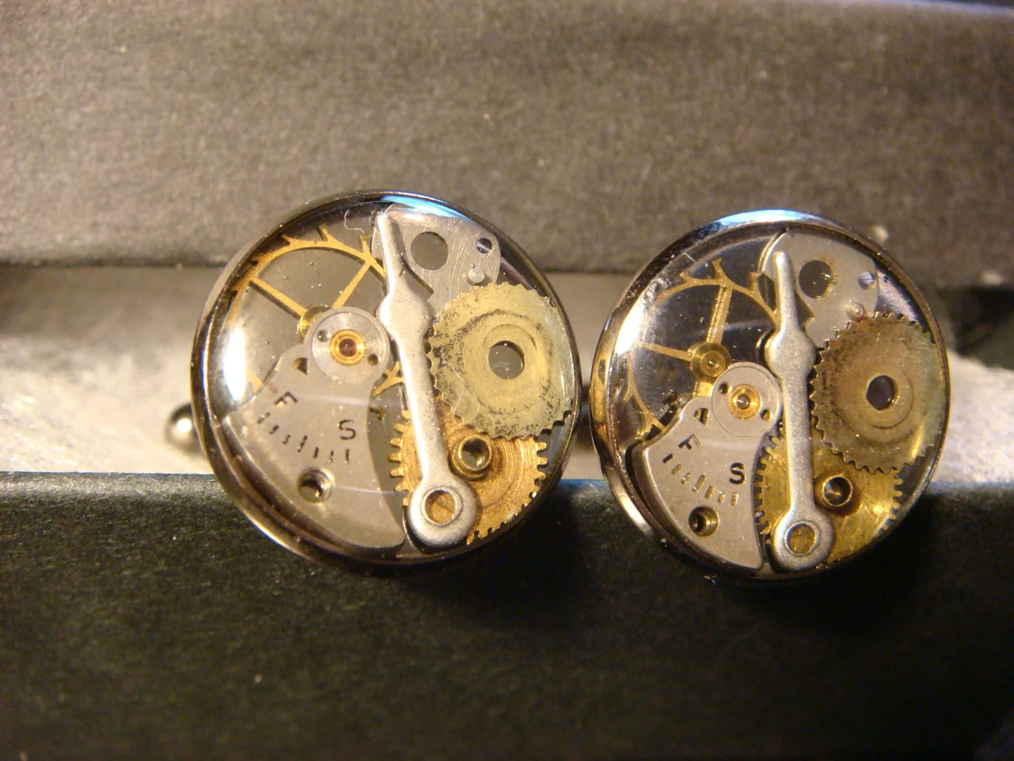 Clockwork Watch Parts Cufflinks in Gun Metal