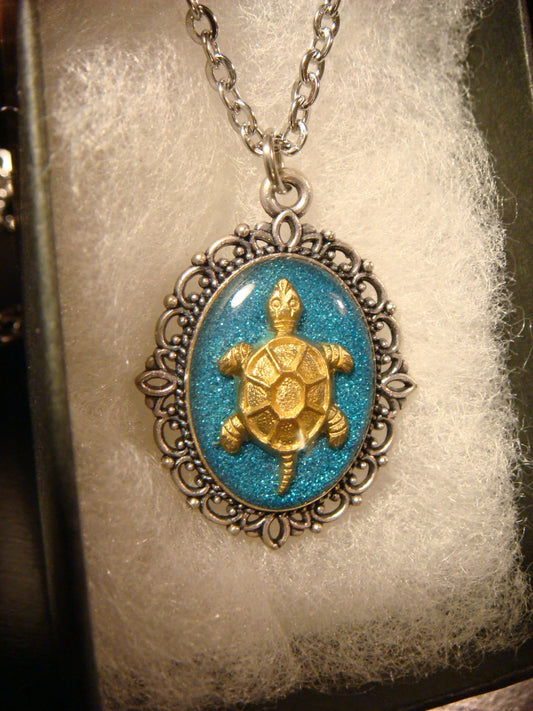 Turtle Small Ornate Necklace - Blue