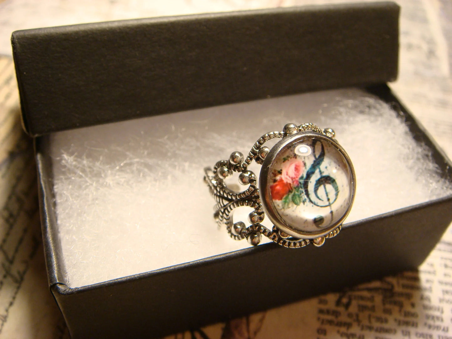 Floral Treble Clef Image Filigree Ring in Antique Silver - Adjustable