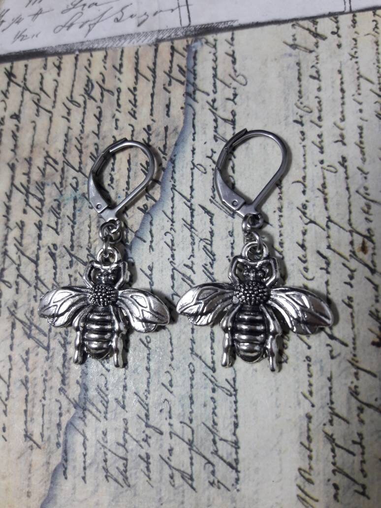 Bee Dangle Earrings in Antique Silver
