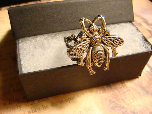 Bee Filigree Ring in Antique Silver - Adjustable