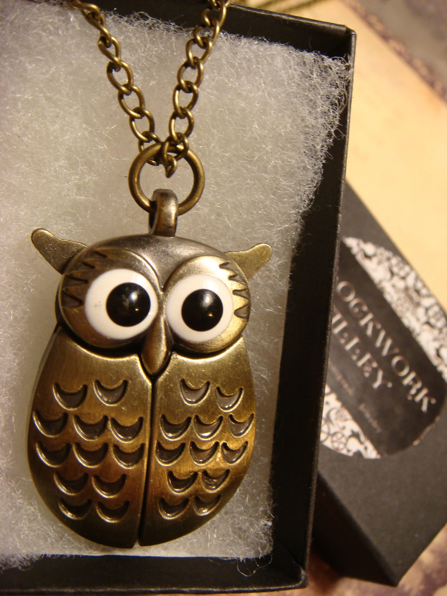 Working Owl Necklace Watch in Antique Bronze