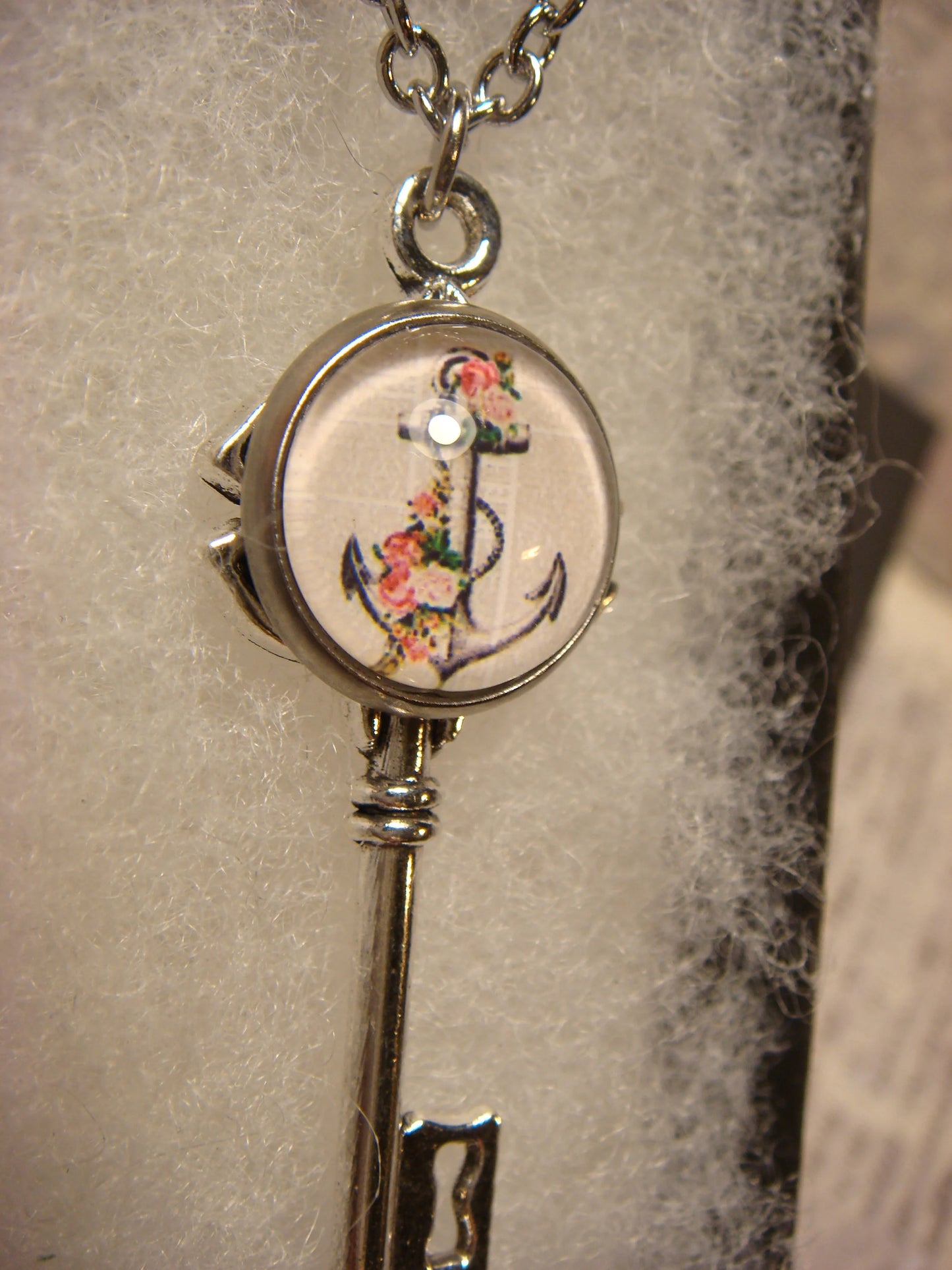 Floral Anchor Image Key Necklace
