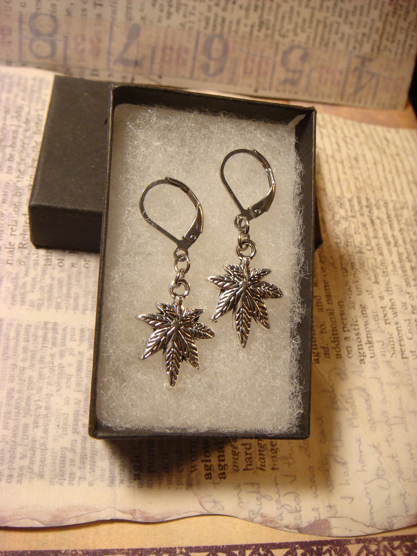 Cannabis Leaf Dangle Earrings in Antique Silver