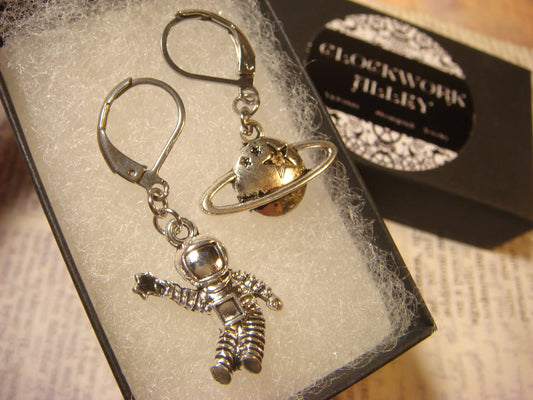 Astronaut and Planet Dangle Earrings in Antique Silver
