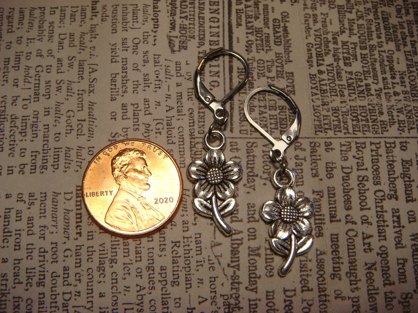 Sunflower Dangle Earrings in Antique Silver