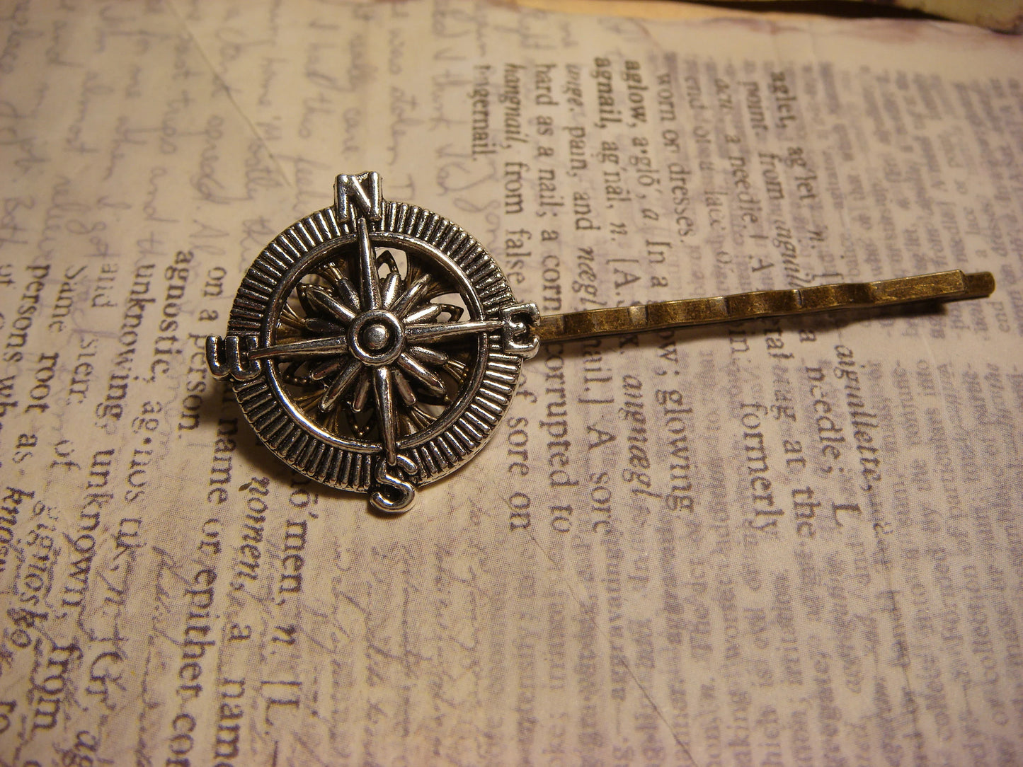 Compass Bobby Pin in Antique Silver and Bronze