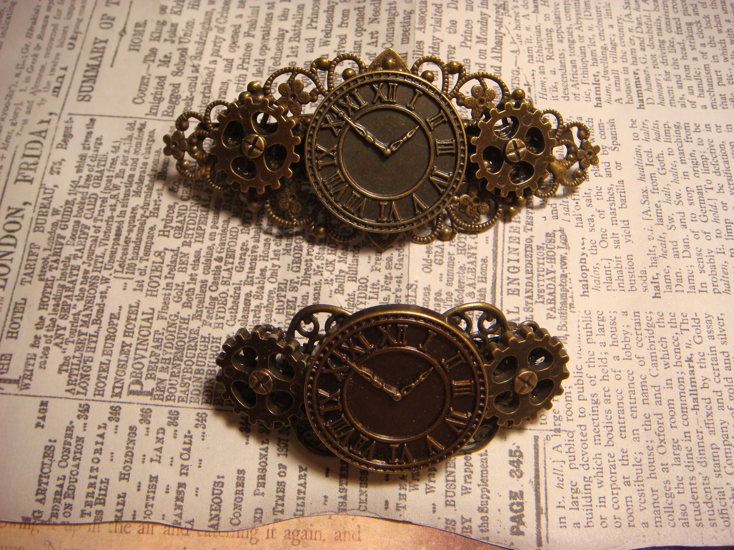 Steampunk Clock and Gears Barrette in Antique Bronze - Small
