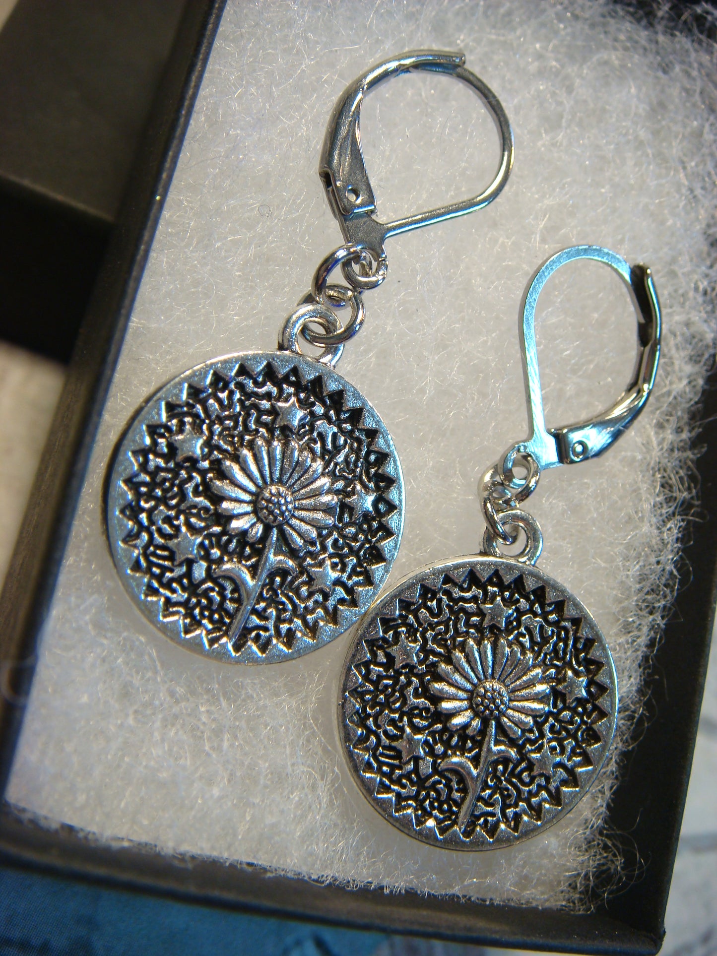 Sunflower Circle Dangle Earrings in Antique Silver