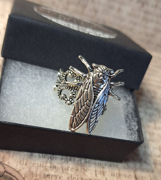 Cicada Ring in Antique Silver- Adjustable
