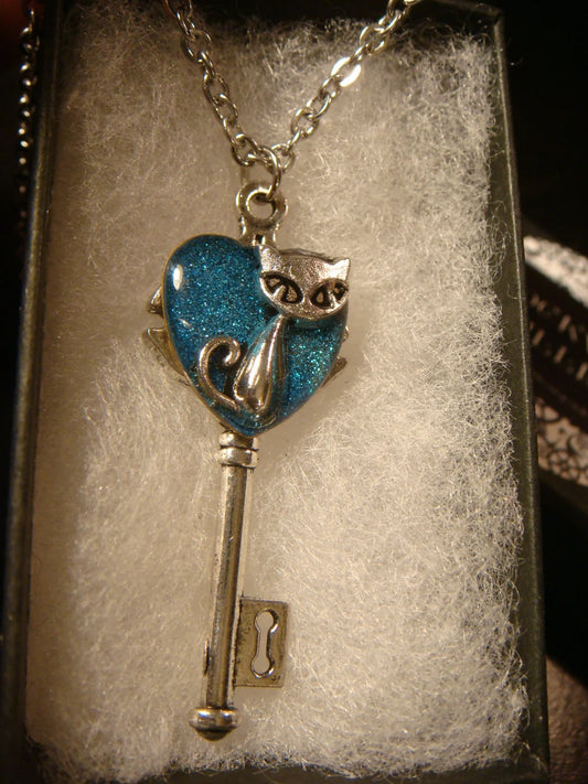 Cat Heart Key Necklace - Blue