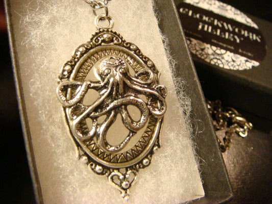 Octopus See-thru Ornate Necklace