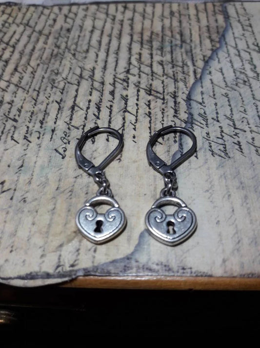 Heart Lock Dangle Earrings in Antique Silver