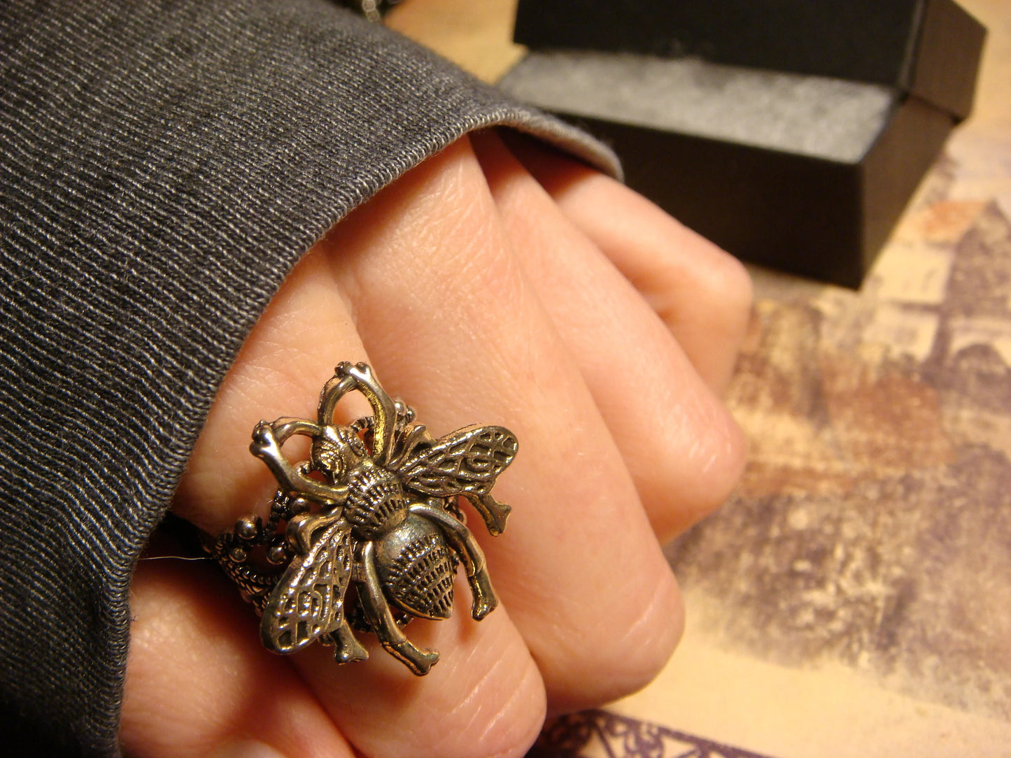 Bee Filigree Ring in Antique Silver - Adjustable