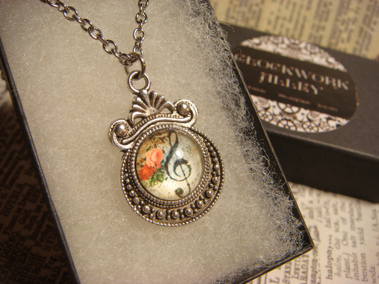 Floral Treble Clef Image Small Ornate Necklace