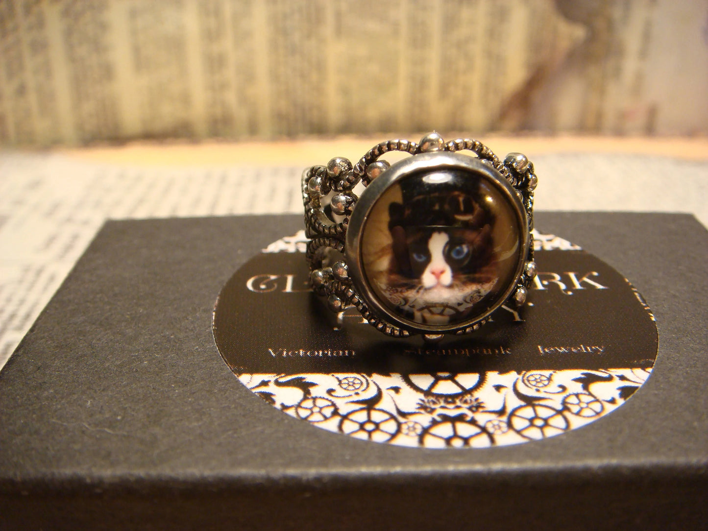 Cat Image Filigree Ring in Antique Silver - Adjustable