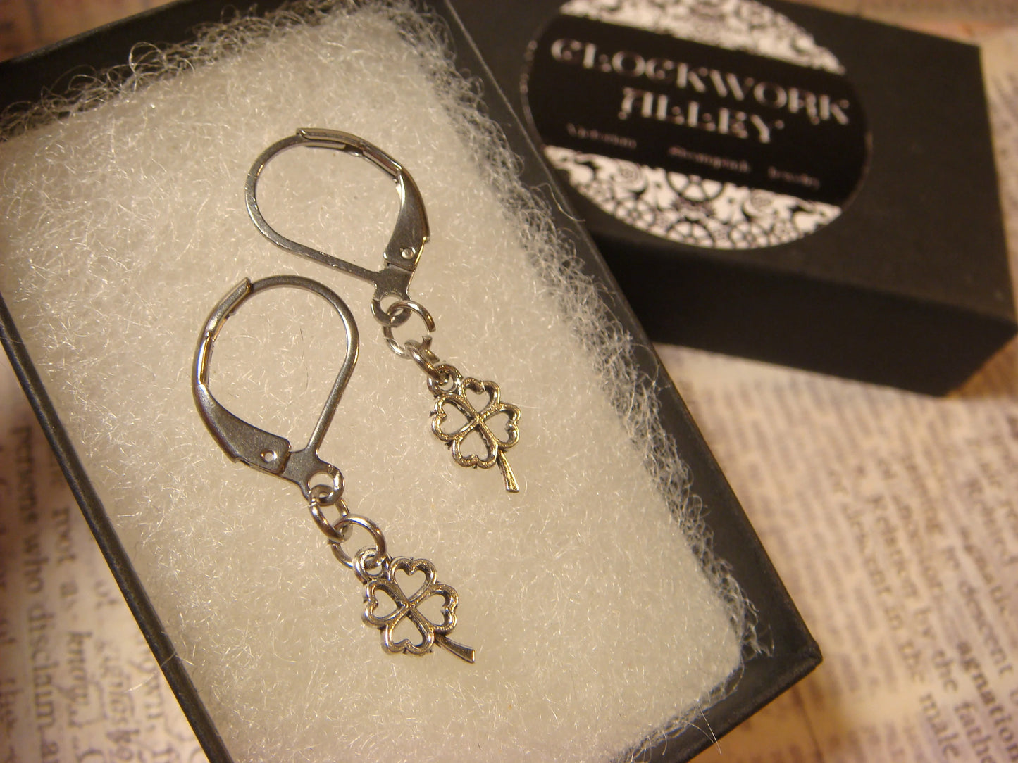 Clover Dangle Earrings in Antique Silver