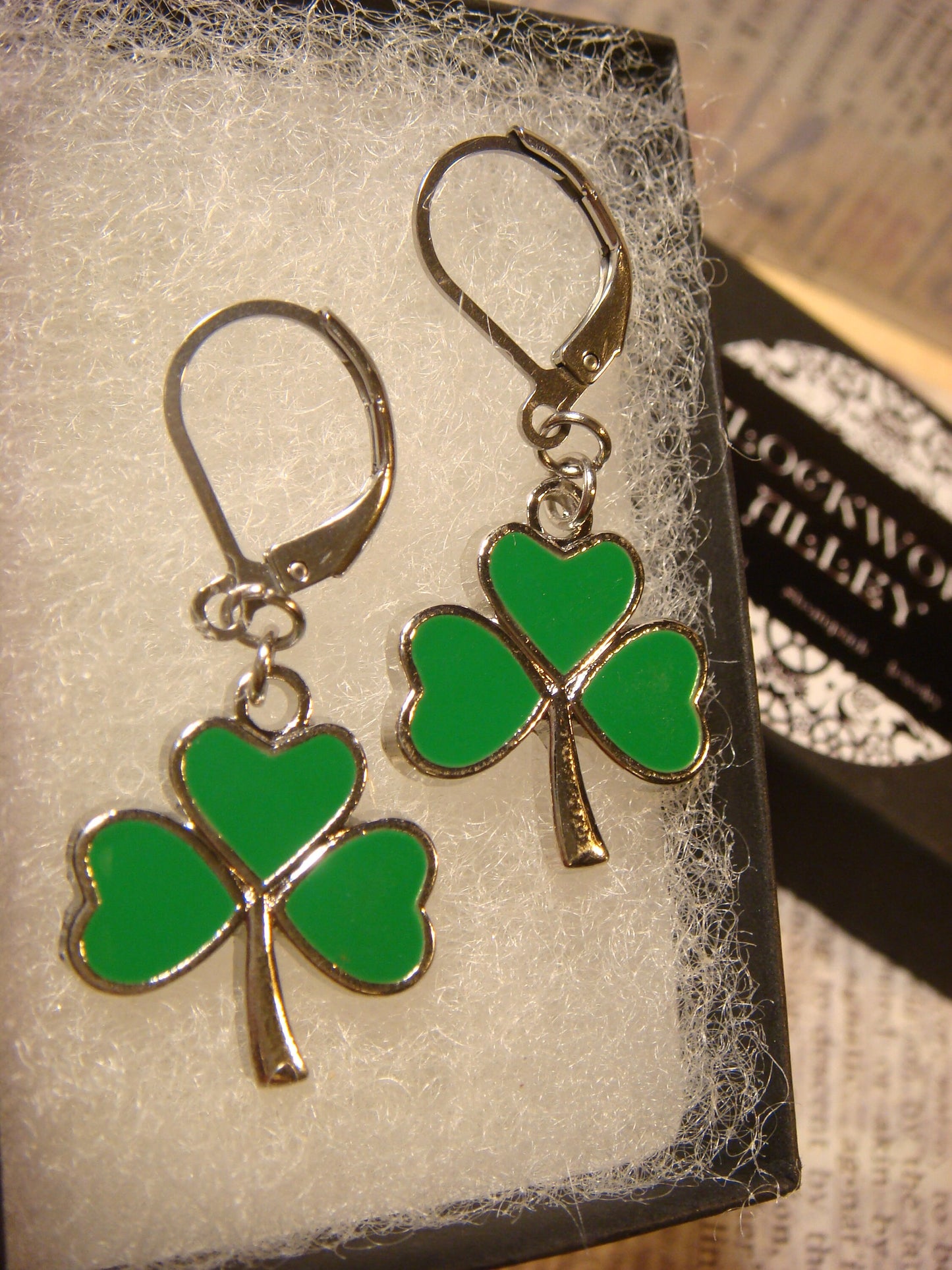 Shamrock Clover Dangle Earrings